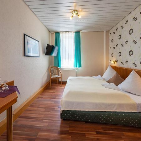 Landhotel Zum Niestetal Dış mekan fotoğraf